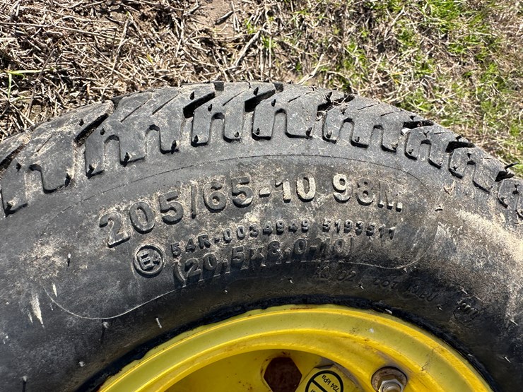 #36275-•-lot-of-(2)-205/65-10-tires-&-rims-image-6