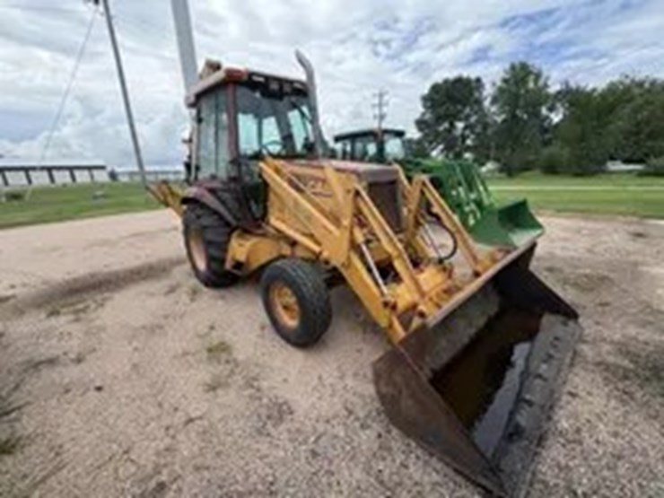 1989-case-ih-580k-image-1