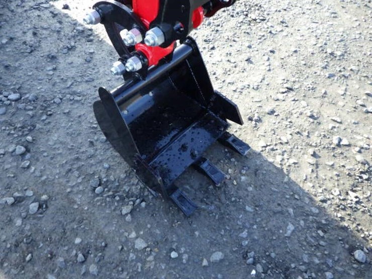 2025-vicsec-13c-hydraulic-excavator-image-5