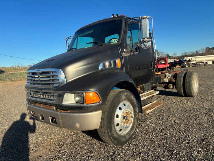 2006-sterling-acterra-image-1