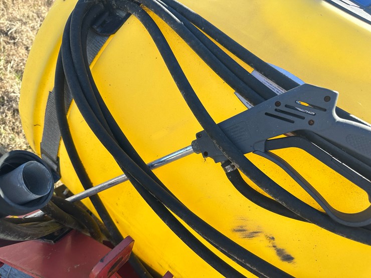 #35259-•-agsmart-20'-110-gallon-sprayer-image-30