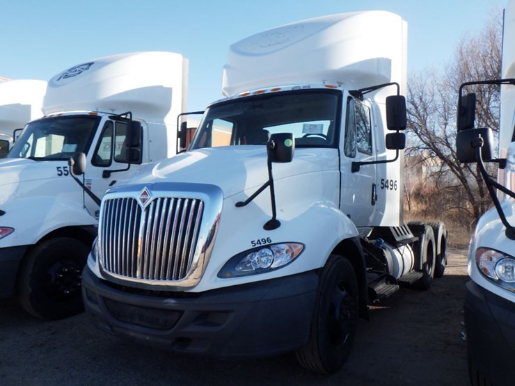 2017-international-prostar-image-1