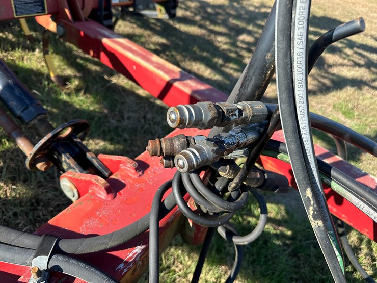 case-ih-200-image-45