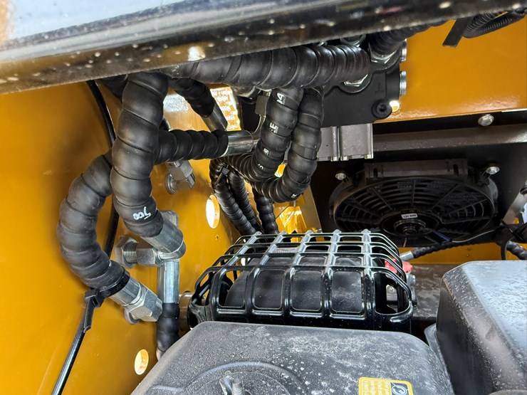 #85-•-unused-agt-mx-mrt14-stand-on-skid-steer-loader-mxmrt142025000992-inv#-35729-image-19