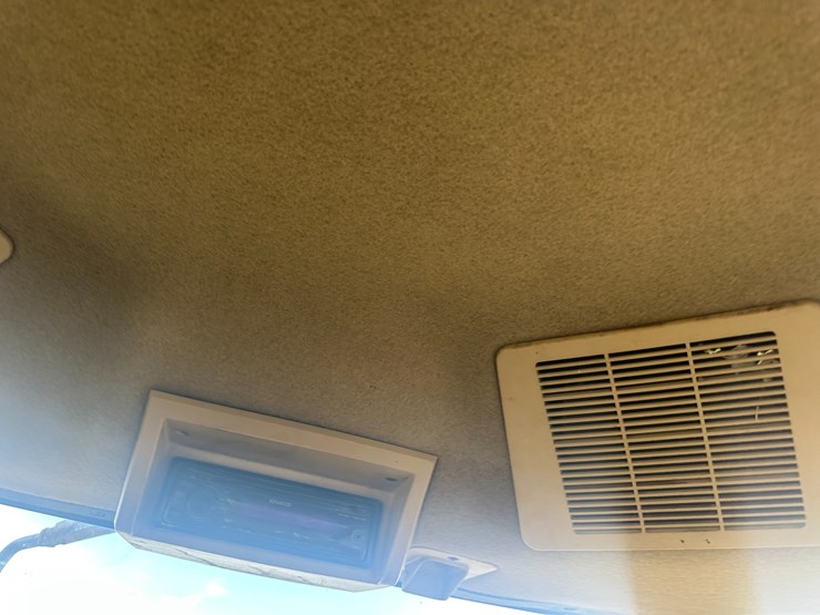 1998-john-deere-8400-image-60