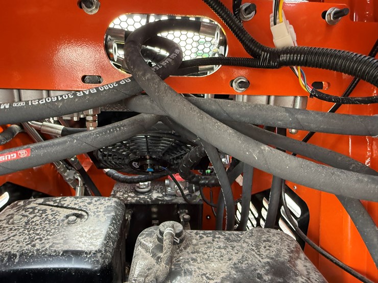 #96-•-unused-sdlool-sl36c-stand-on-tracked-loader-36cj251271-inv#-36230-image-21