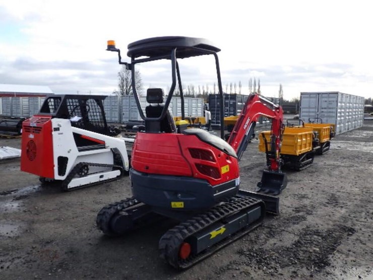 2025-vicsec-30-hydraulic-excavator-image-3