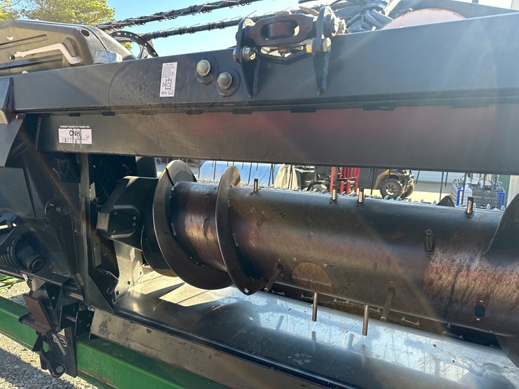 #35808-•-2015-mac-don-30'-flex-draper-header-image-11