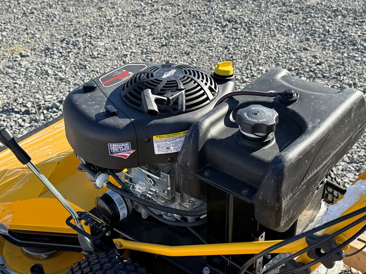 #8-•-unused-dewalt-dw33-33"-walk-behind-lawn-mower-inv#-36546-image-11