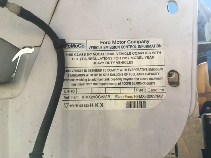 2017-ford-f650-image-8