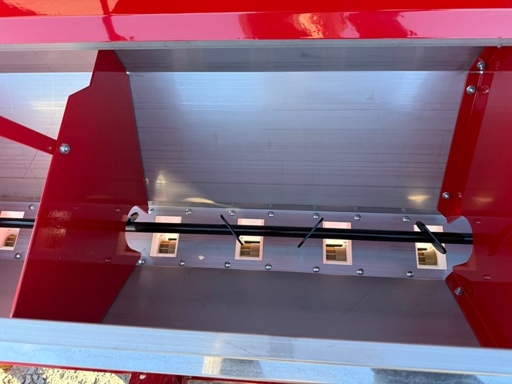 #2018-•-unused-agt-stsd10-skid-steer-seeder-stsd1025110135inv#-35084-image-10