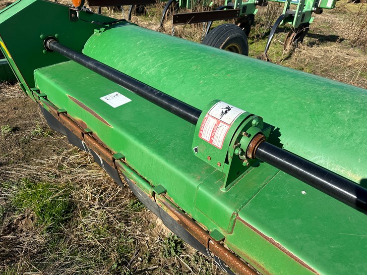 john-deere-520-image-30