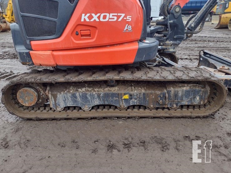 kubota-kx057-5-image-34
