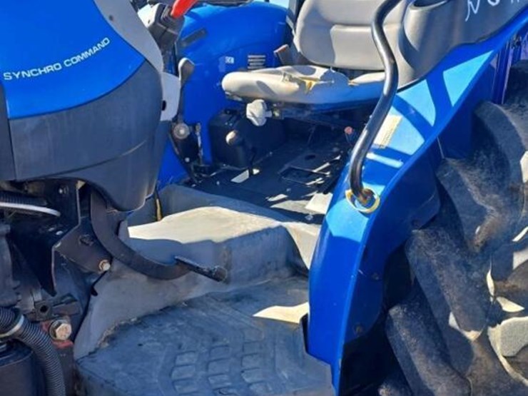 2007-new-holland-tn85a-image-17