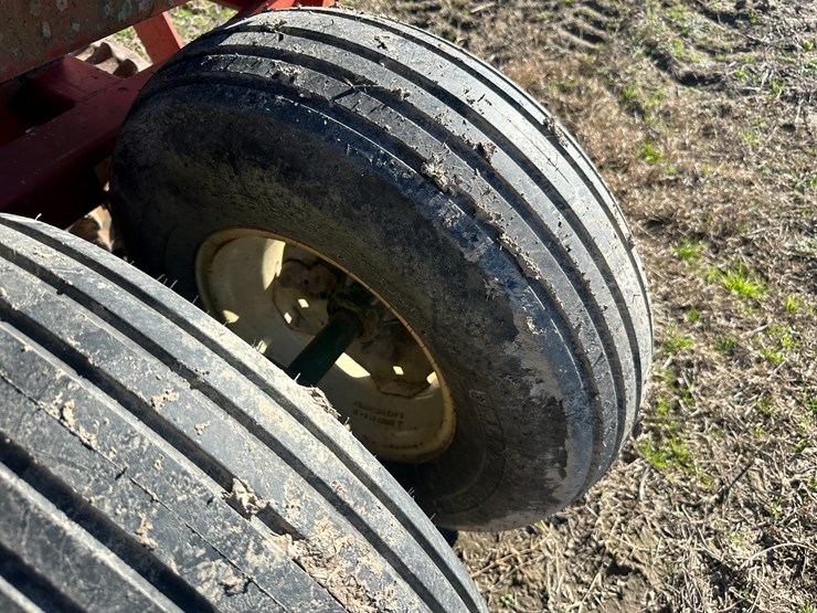 #35264-•-brillion-33'-xl144-cultipacker-image-12