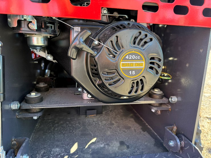 #22789-•-unused-agt-ysrt14-stand-on-tracked-loader-ysrt142025l102793-image-16