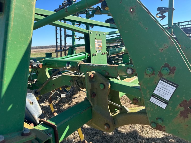 john-deere-27-image-54