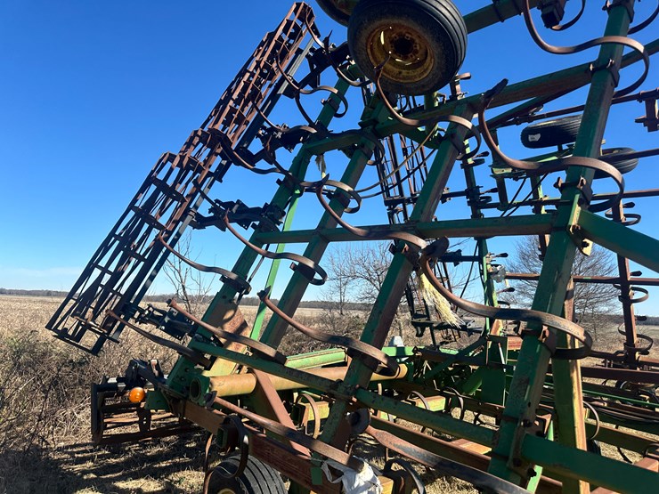 john-deere-42-image-51