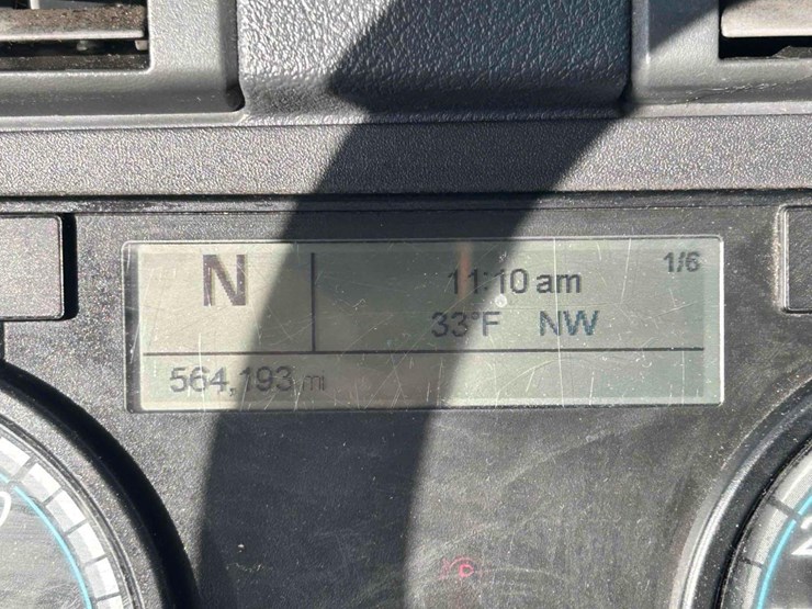 2020-freightliner-cascadia-single-axle-road-tractor-image-26