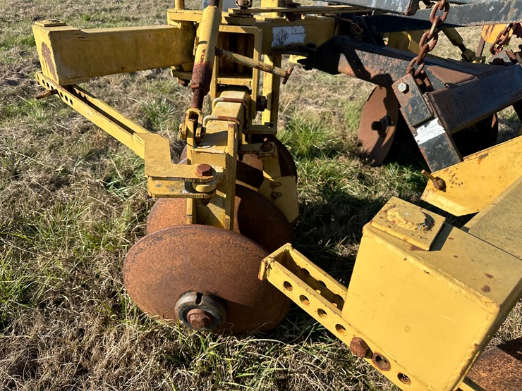 #35843-•-prime-1008-tandem-levee-plow-image-7