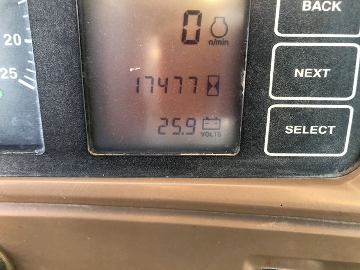 1998-deere-644h-image-5