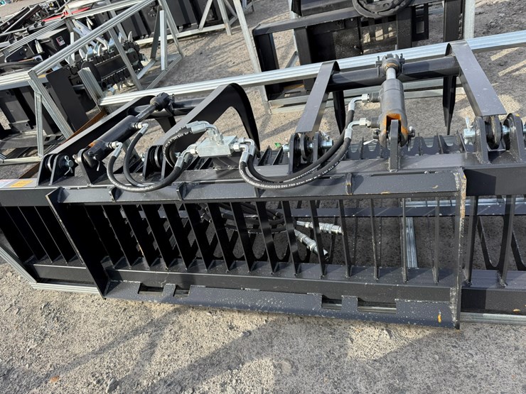 #2066-•-unused-jct-80"-skid-steer-rock-grapple-bucketinv#-36011-image-5