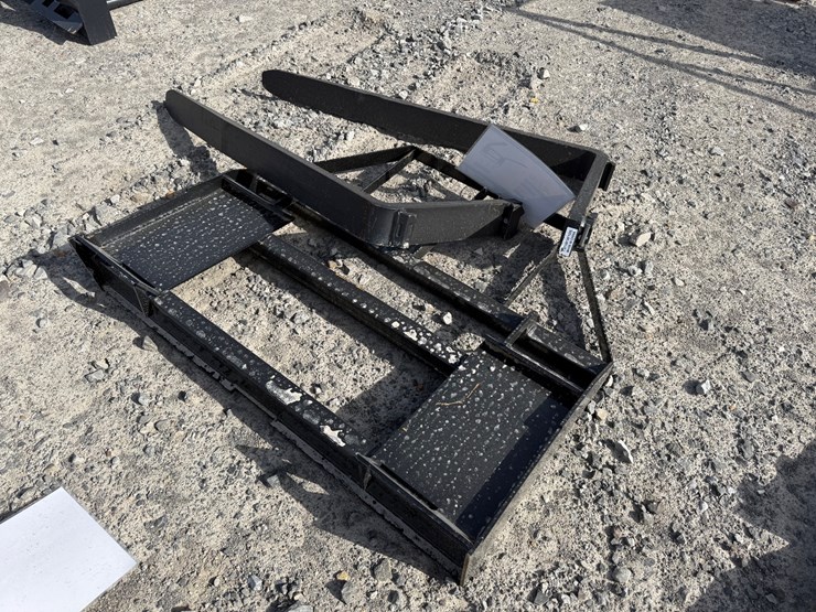 #22770-•-unused-mower-king-sa-48"-skid-steer-forks-image-3