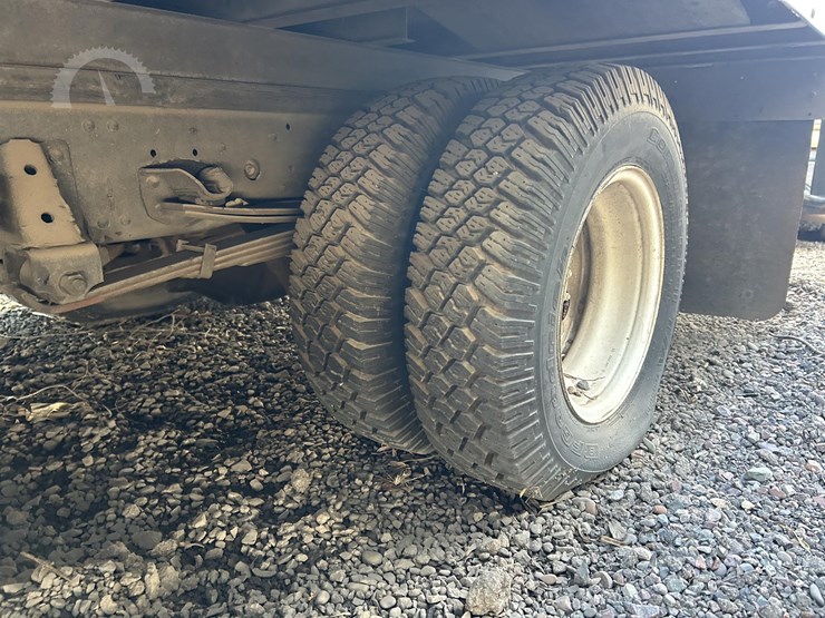 1997-isuzu-npr-image-24