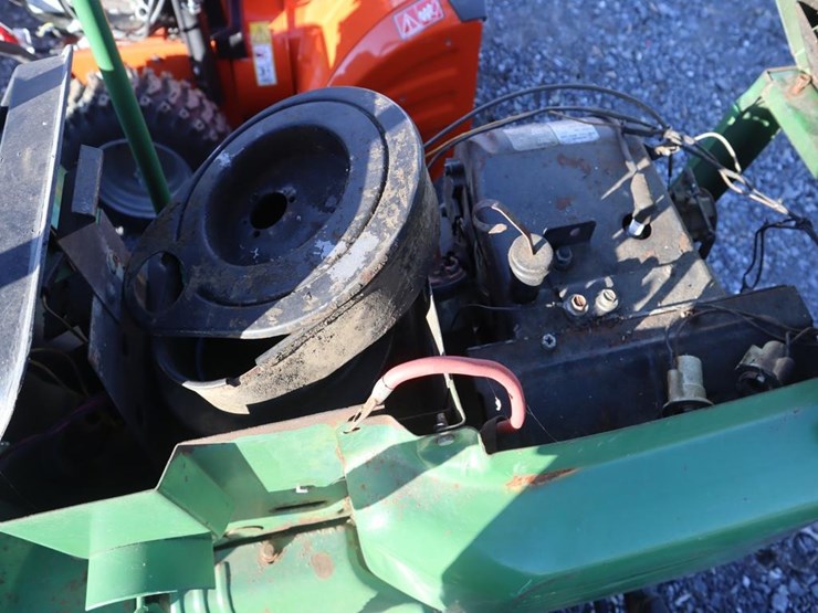 john-deere-214-image-12