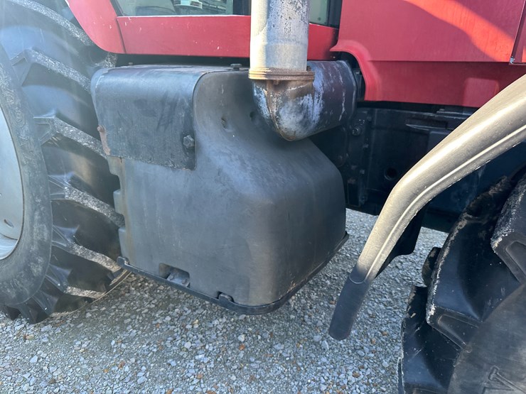 #35799-•-2004-case-mx285-tractor-image-40