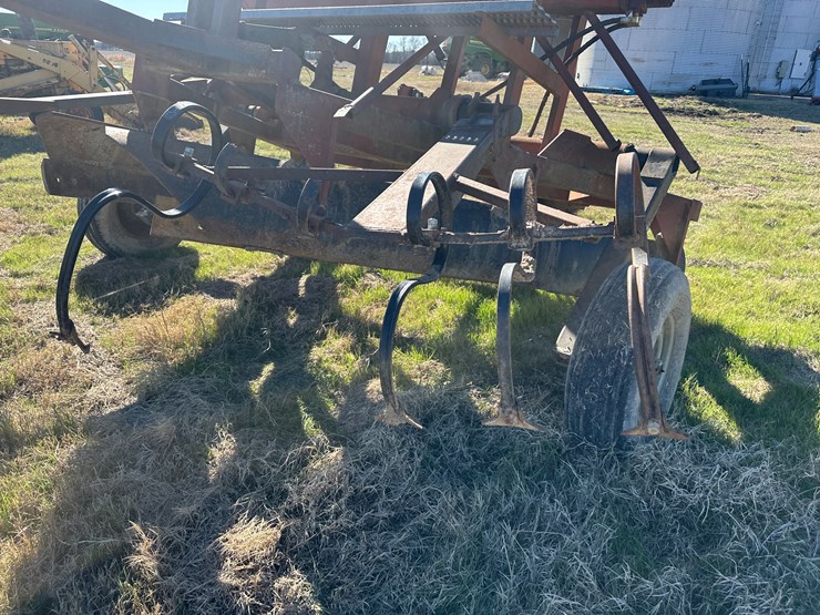 #35253-•-levee-hog-levee-squeeze-w/seeder-and-wheel-type-levee-packer-image-38