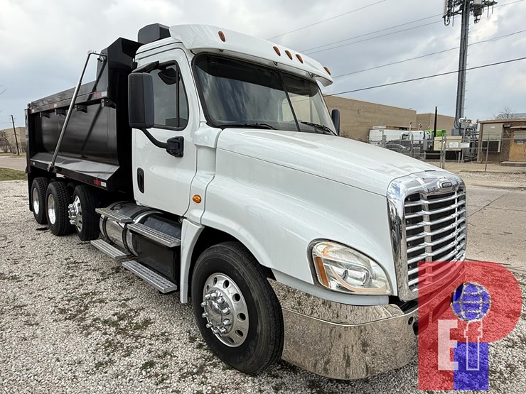 2018-freightliner-cascadia-125-image-3