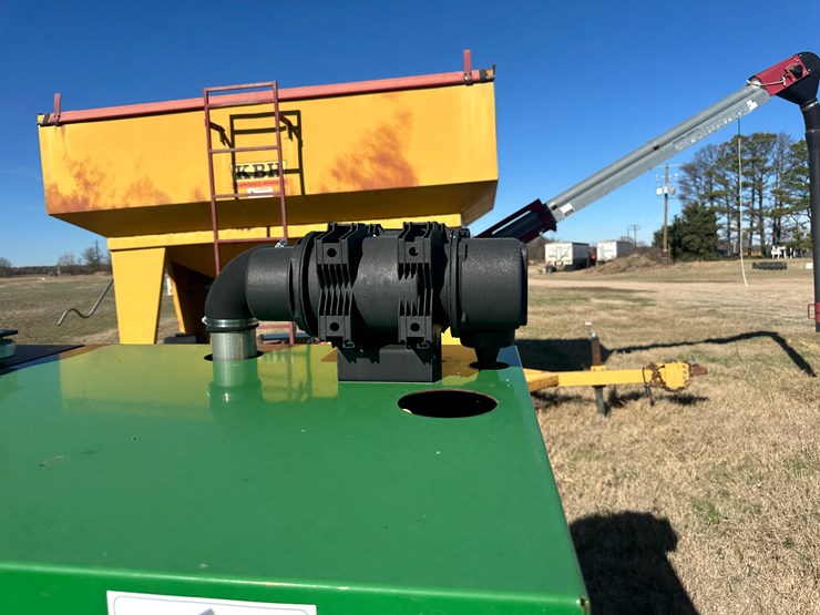 deere-tires-image-15