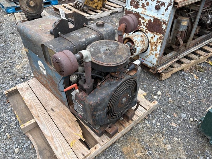 miller-aead-welder-image-3