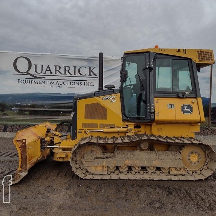 2016 DEERE 450J LGP