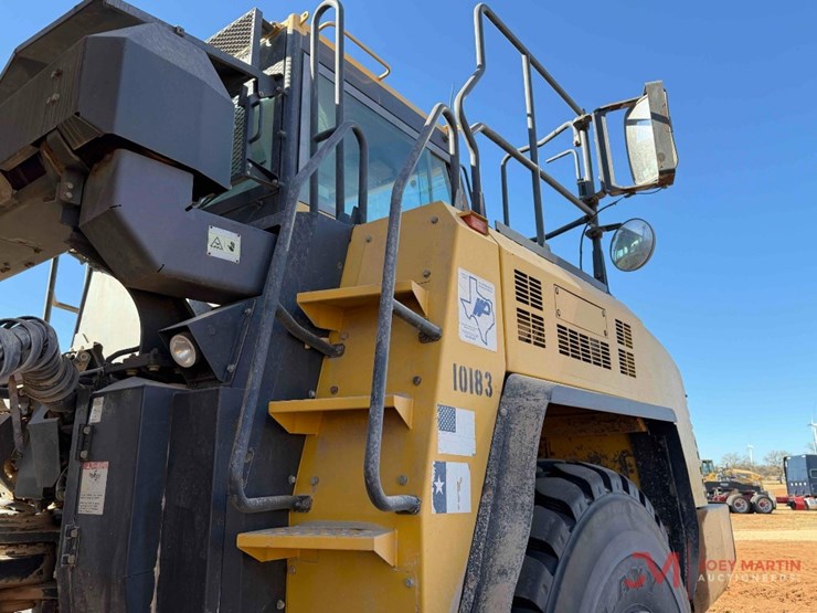 2019-komatsu-hm400-5-image-30