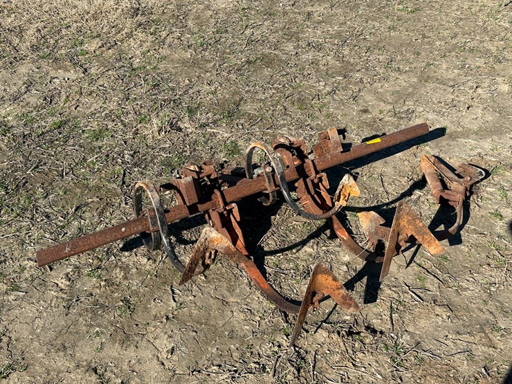 #35272-•-6'-cultivator-image-2