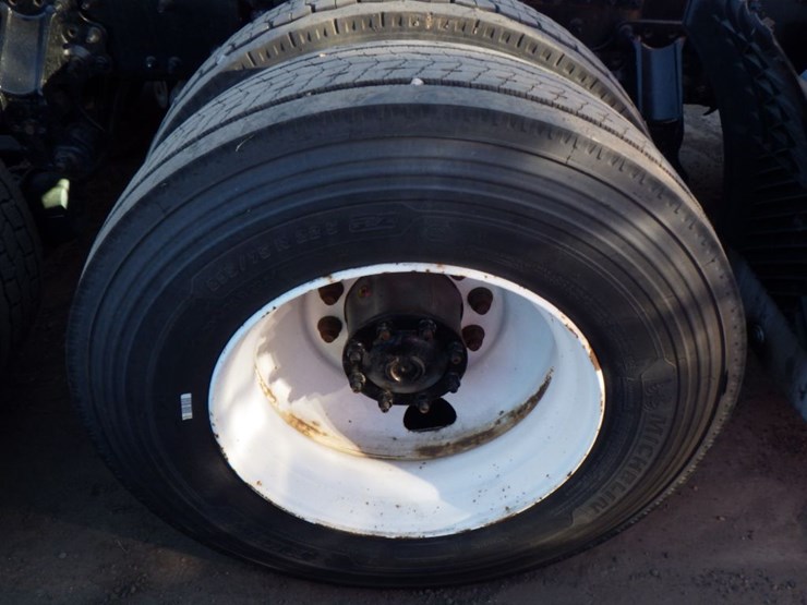 2020-mack-an64t-image-5