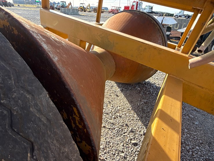 #410-•-scott-levee-packer-w/-seeder-inv#28645-image-15