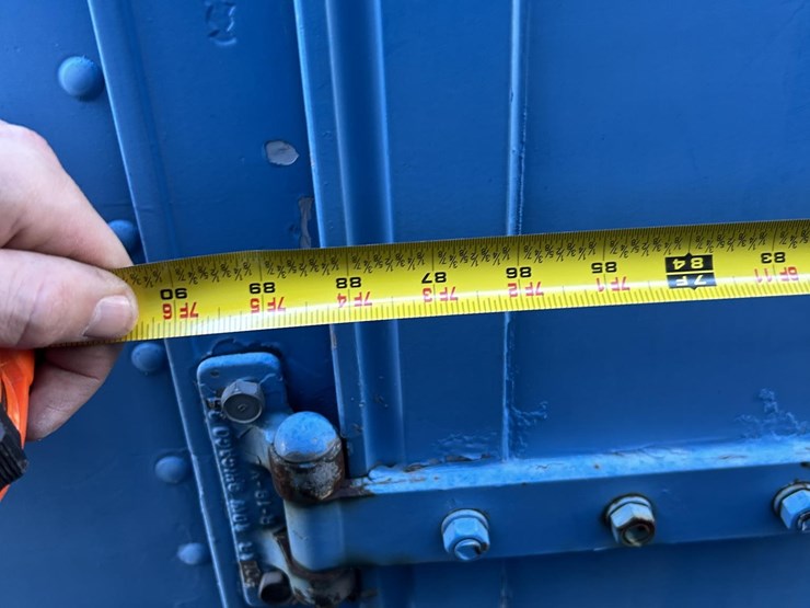 2015-volvo-f6-image-45