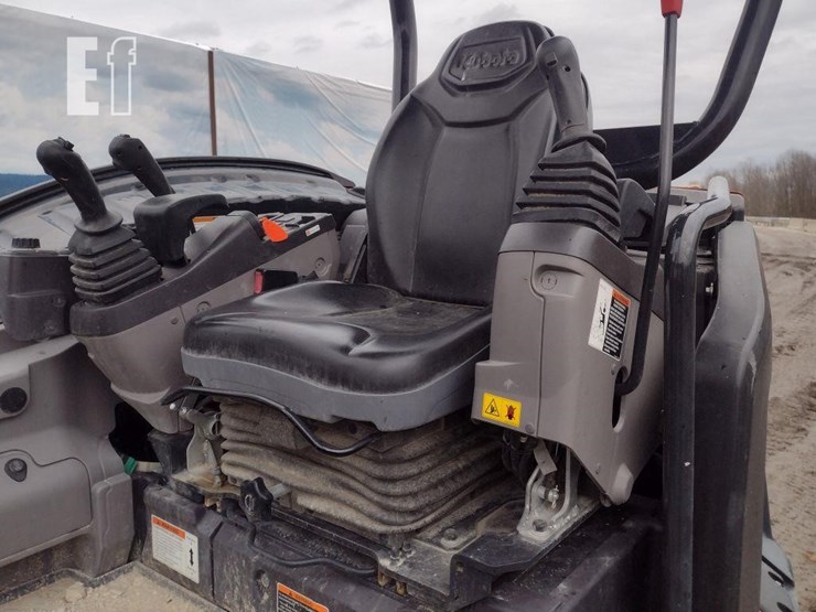 kubota-kx057-5-image-12