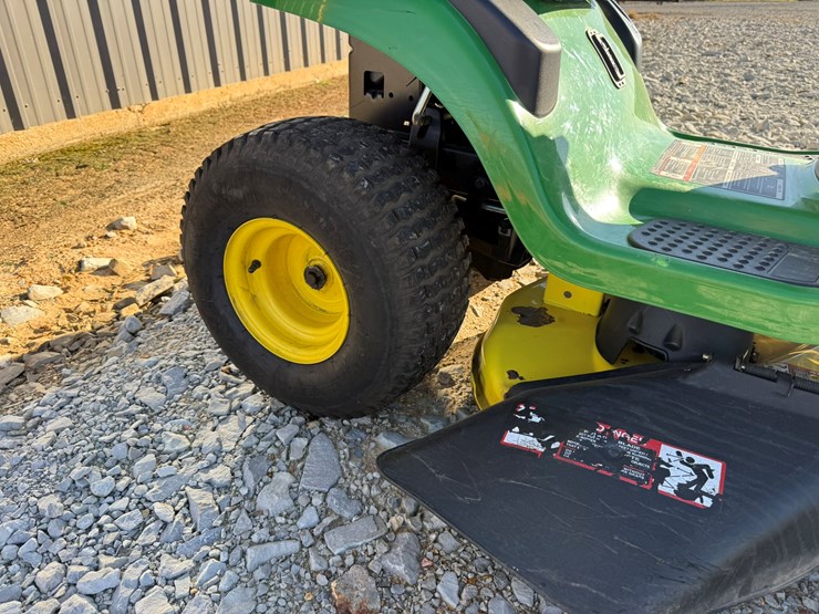 john-deere-d105-image-12