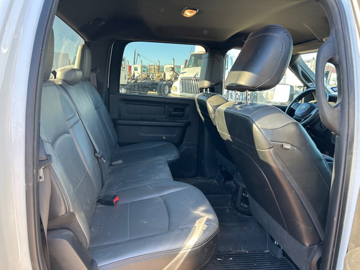 2022-dodge-2500-image-10