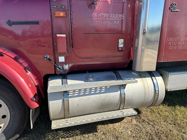 1997-caterpillar-10-image-33