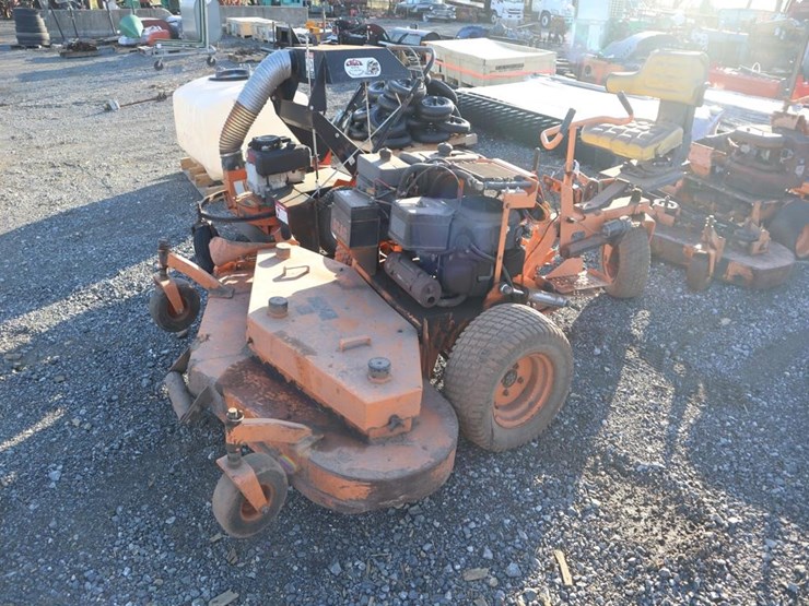 3-wheel-skag-riding-mower-non-running-image-4