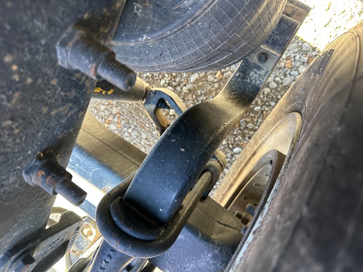 1998-volvo-vn-image-21