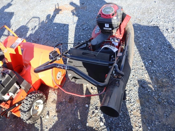 craftsman-4-in-1-self-propelled-yard-vacuum-6.75hp,-w/-hose-image-5