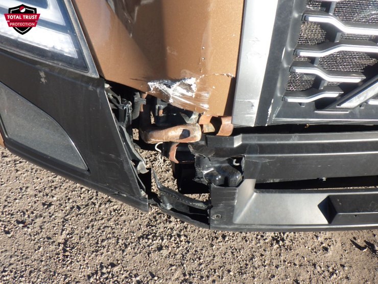 2023-volvo-vnl-760-image-5