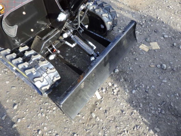 2025-vicsec-15-hydraulic-excavator-image-10