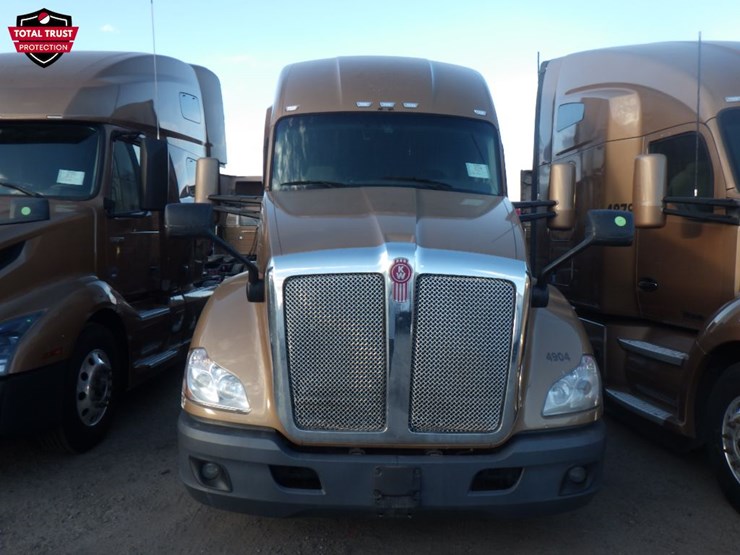 2022-kenworth-t680-image-2